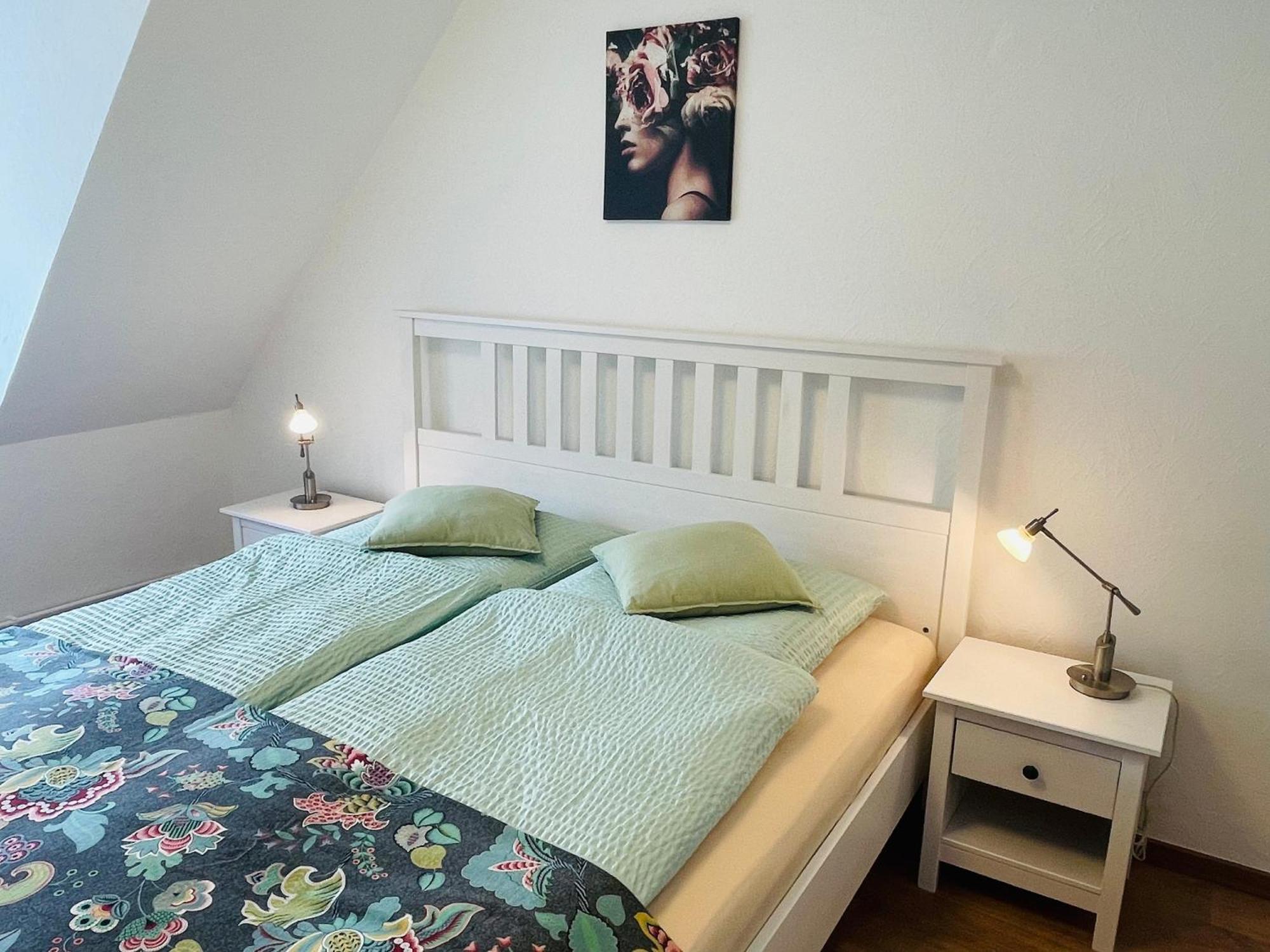 Stadtoase Am Julianenpark Leer Exteriör bild